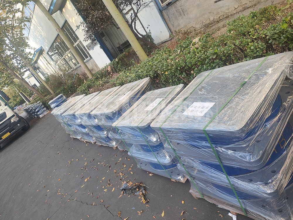 建筑橡膠隔震支座LRB生產廠家 LNR隔震支座1500源頭工廠 抗震橡膠隔震支座
