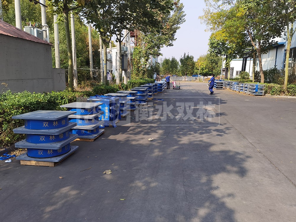 LNR1400天然隔震支座生產廠家