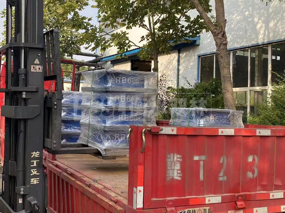 建筑隔震支座LNR-700廠家 預制樓梯隔震支座廠家 隔震支座LRB1300廠家