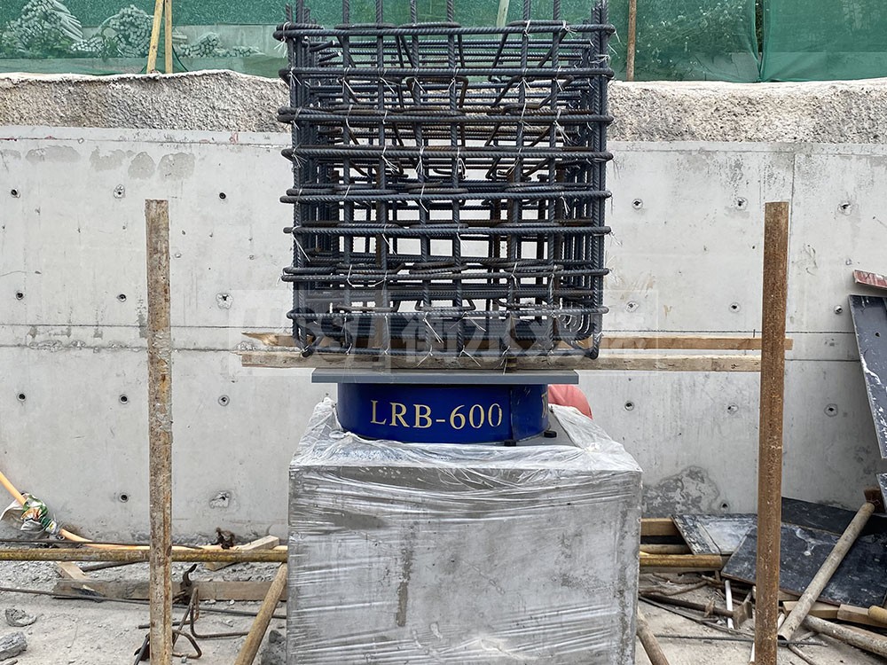 HDR900高阻尼支座生產廠家